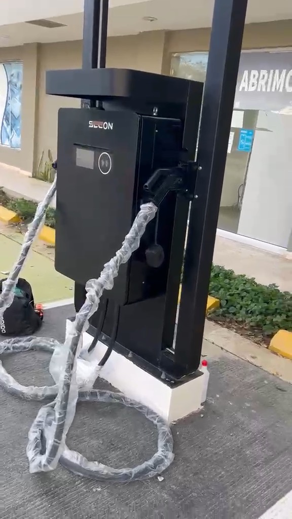 Equipo de carga para vehículos eléctricos